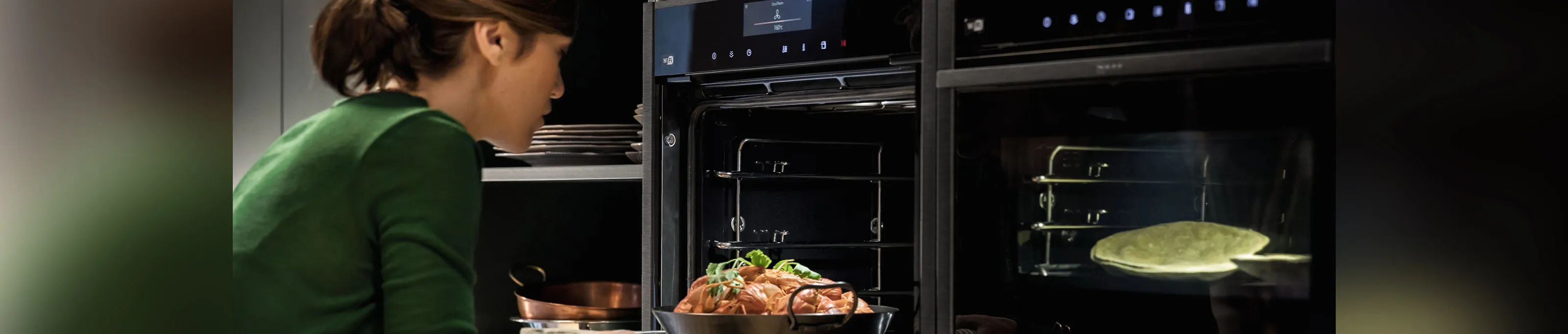 Révélez le potentiel de votre four grâce à notre guide d'utilisation simple, efficace, à glisser dans votre tiroir !