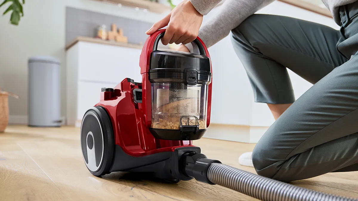Bosch_Bagged_Vacuum_Buyers_Guide_Disposal_Teaser_1200x676