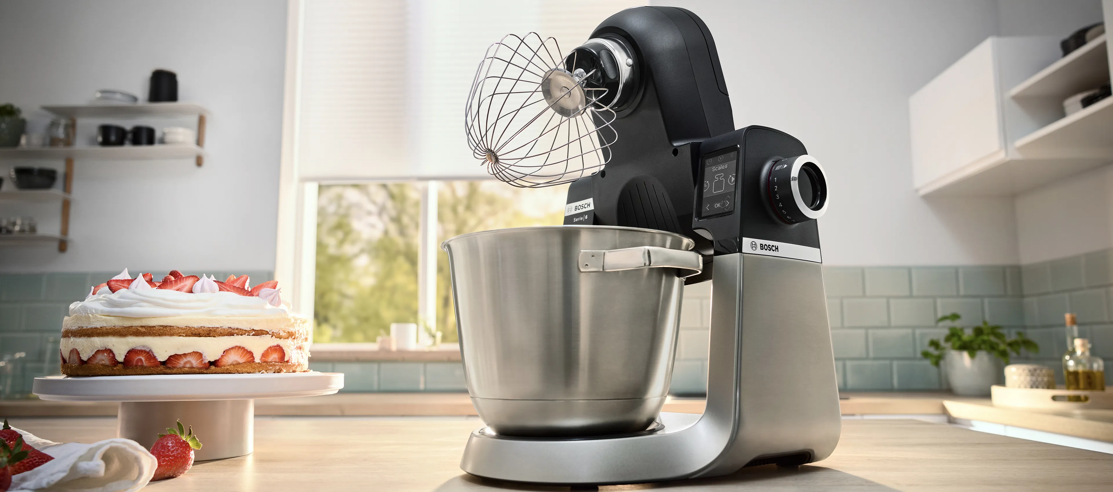 Macchina da cucina Serie 6 su un piano di lavoro