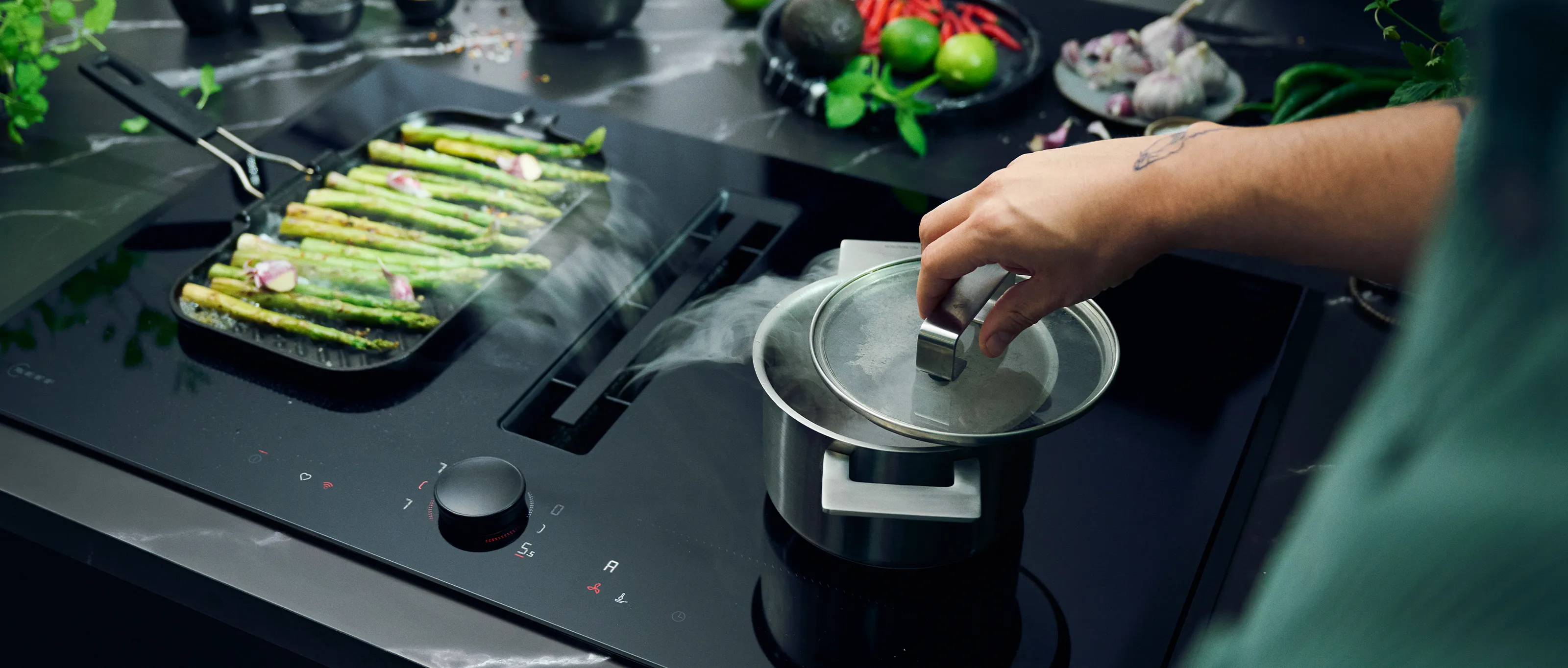 Maximum headspace - minimum odours - NEFF Vented Cooktop