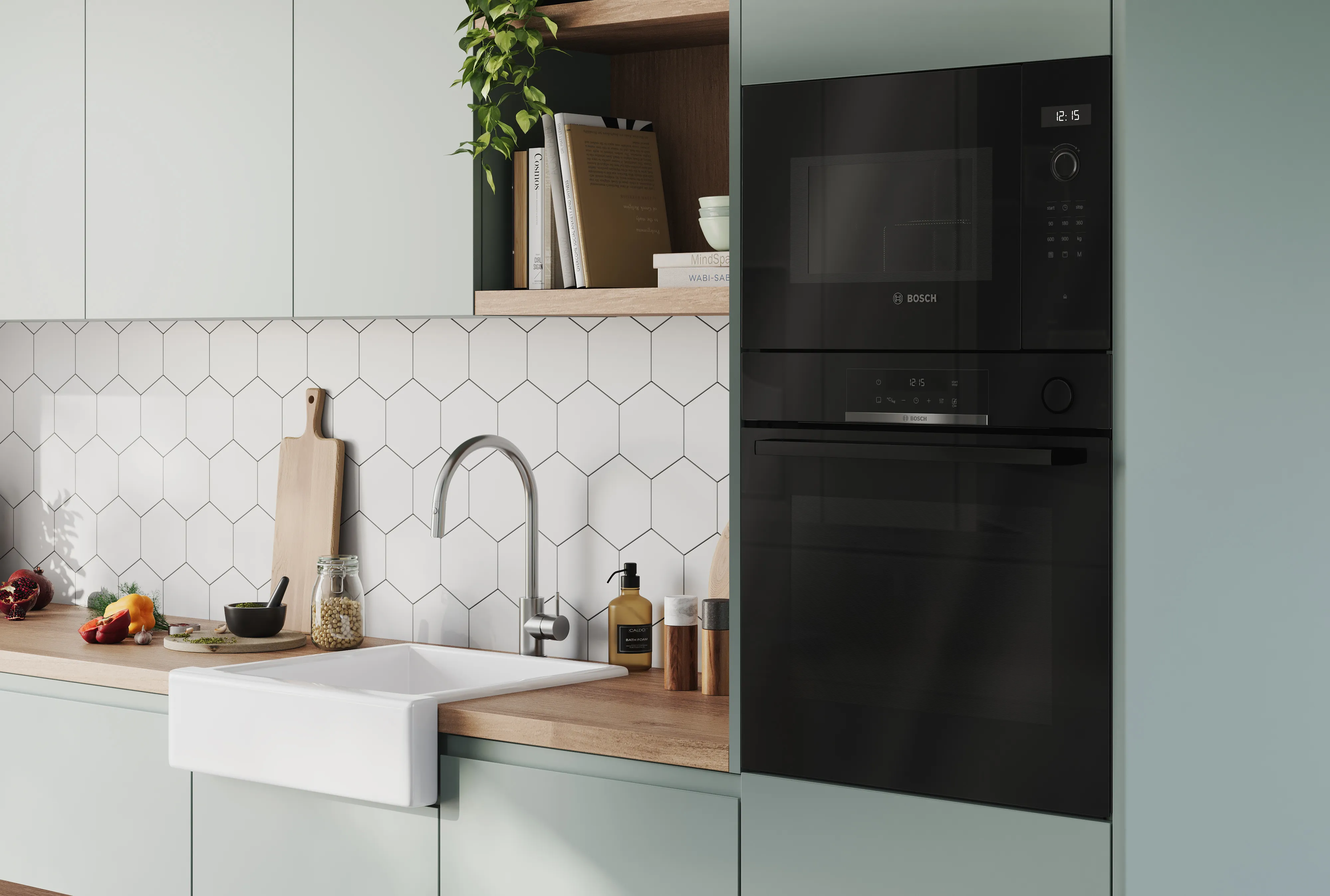 En mikrobølgeovn og en ovn indbygget i et elegant hvidt køkken.