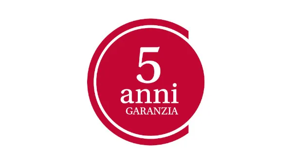 Logo circolare rosso con testo "5 anni GARANZIA", che indica una garanzia di 5 anni. 