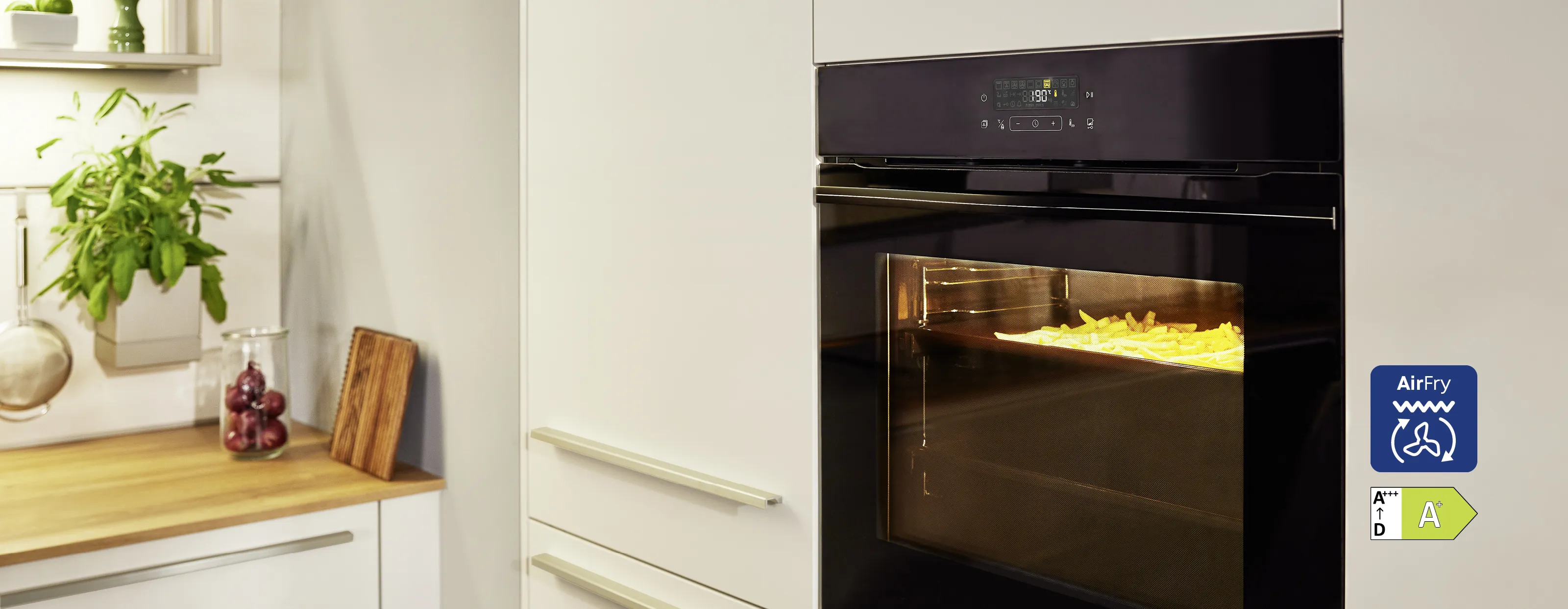 Sparsame Eco-Line Backöfen mit der AirFry