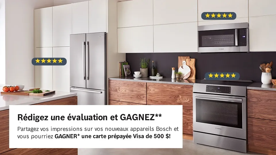 Cuisine moderne avec réfrigérateur, four et four à micro-ondes en acier inoxydable, chacun mis en valeur avec des évaluations de cinq étoiles et une promotion de concours.