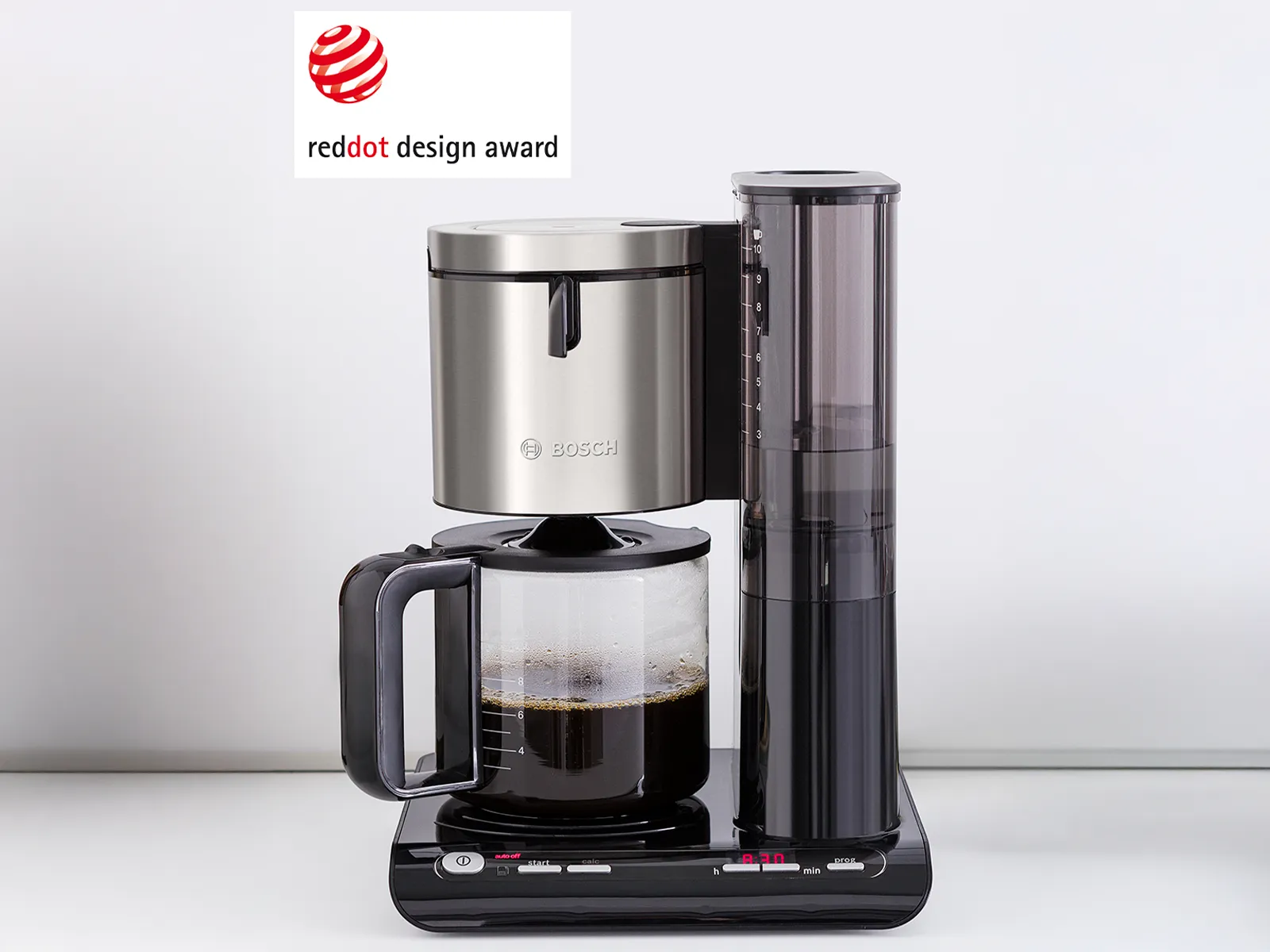 Styline Filter coffee machine with red dot design award logo in image top corner.