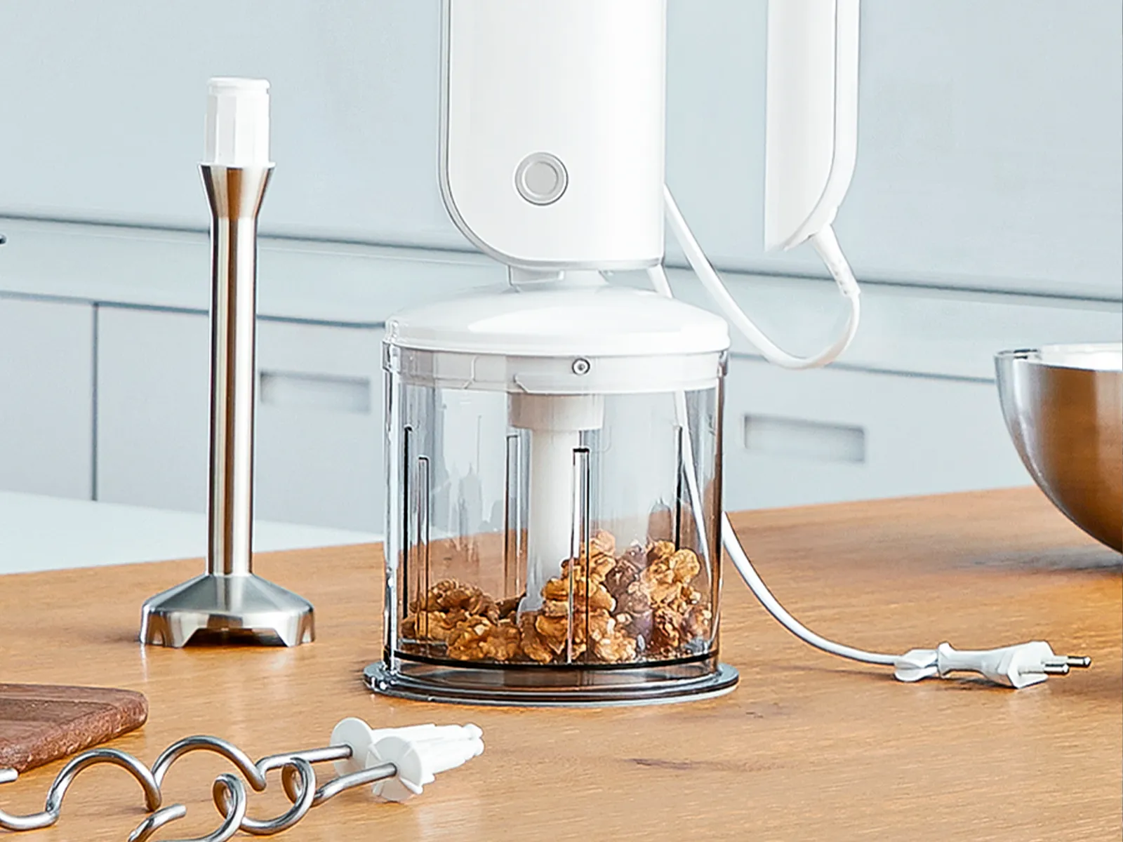 Detaljan prikaz stabljike za miješanje Bosch ručnog miksera.