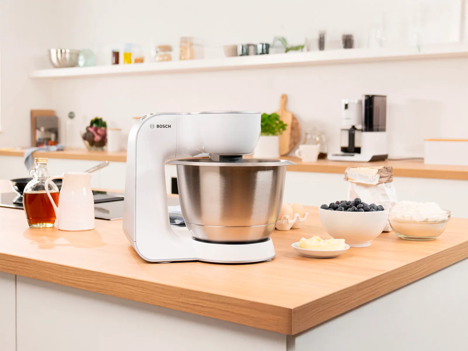 Découvrez dans la vidéo comment la Série 4 se distingue.