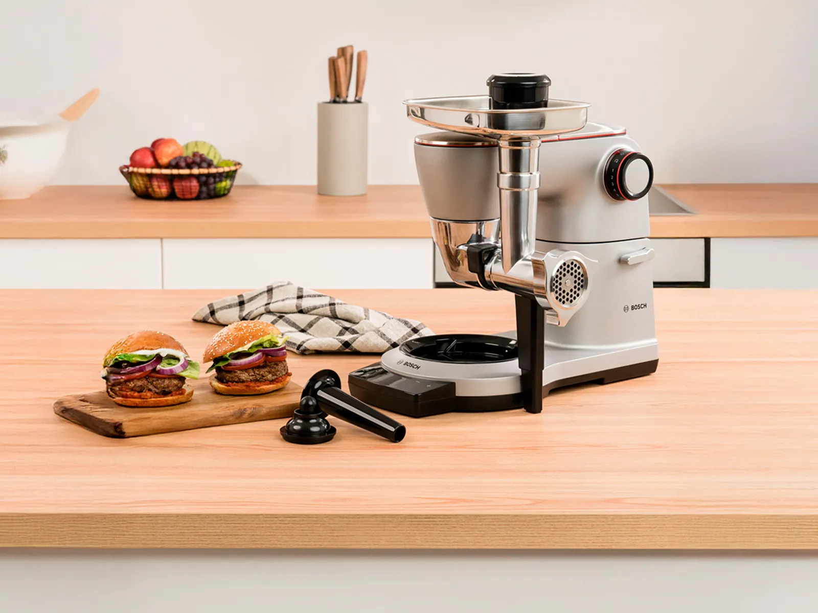 HuntingAdventure set for Series 8 OptiMUM