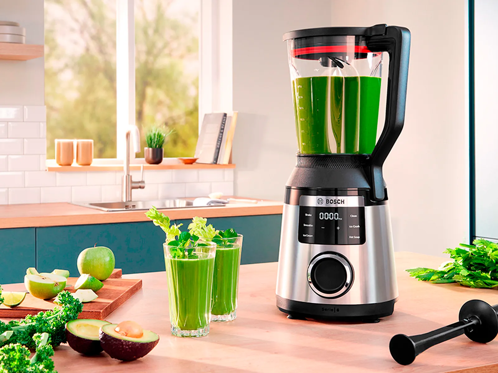 Series 6 Bosch blender green smoothies effortlessly, featuring intuitive controls and versatile functionality.