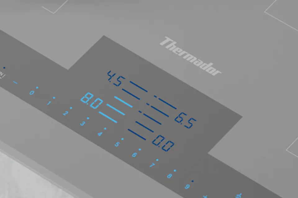 26377396_thermador-induction-cooktops-liberty-induction-cooktop-cooksmart-control-closeup_960x640
