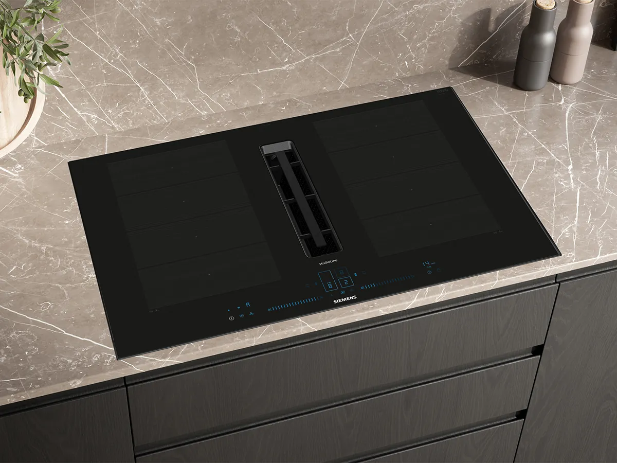 Integrated ventilation cooker hood