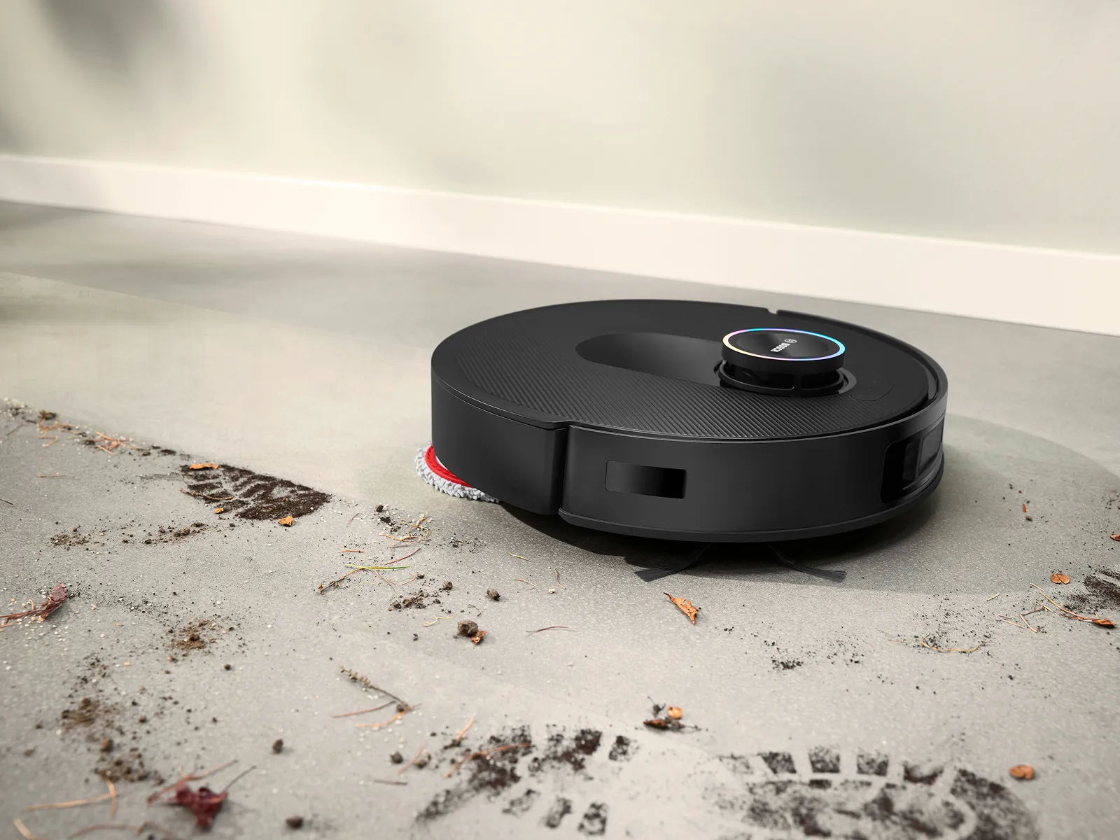 26696817_BO_Robotics_Spotless_Carbon_Brush_product_in_use_variants_6_withoutCGI_2_Editorial_Articles_1600x1200