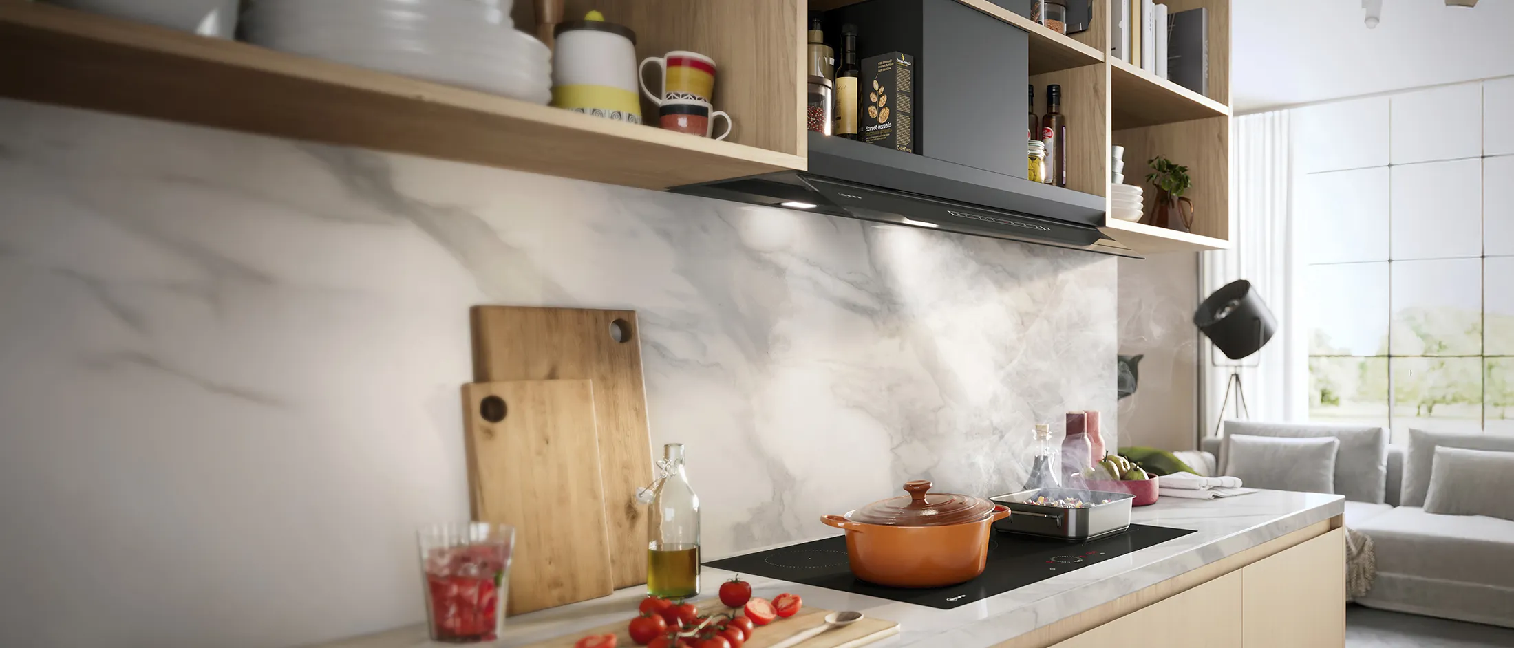 Cucina moderna con paraschizzi in marmo, ripiani in legno, pentola e finestra che fornisce luce naturale.