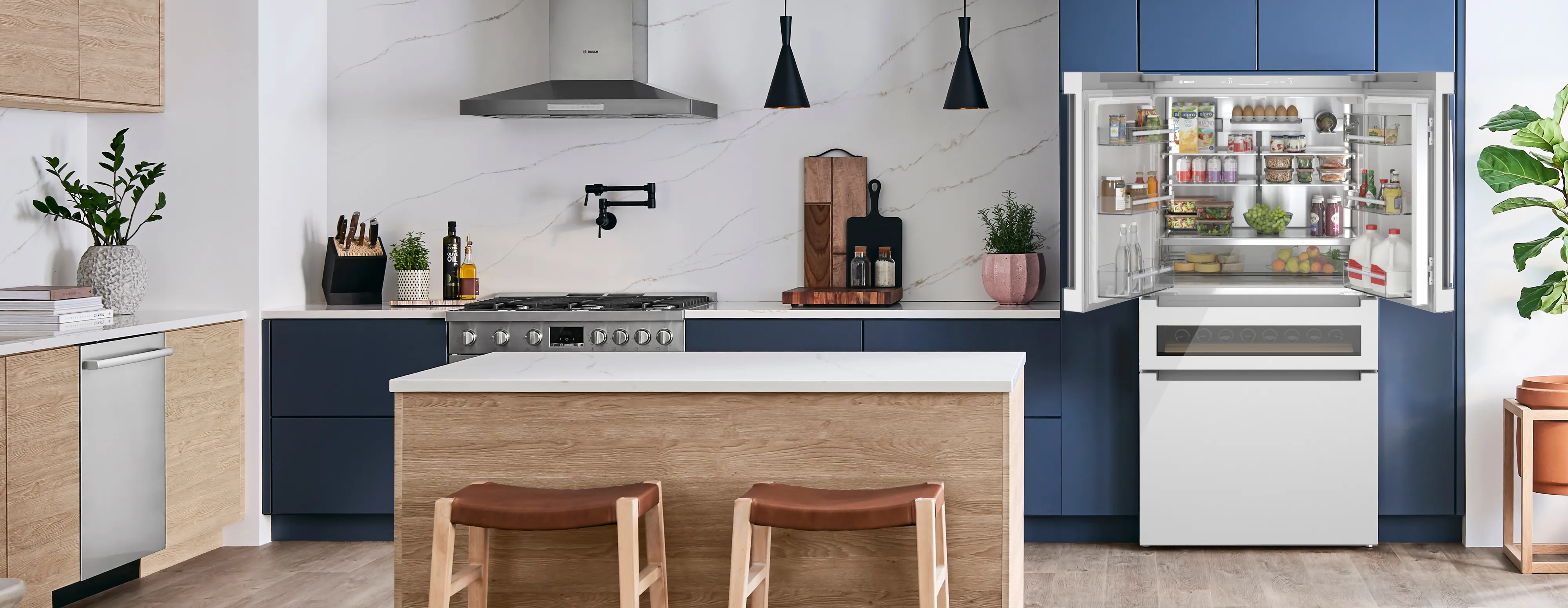 Refreshment Center™ refrigerators