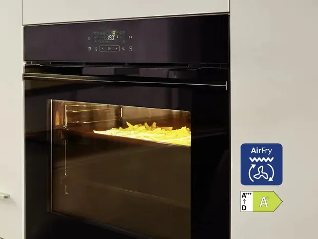 Sparsame Eco-Line Backöfen mit der AirFry