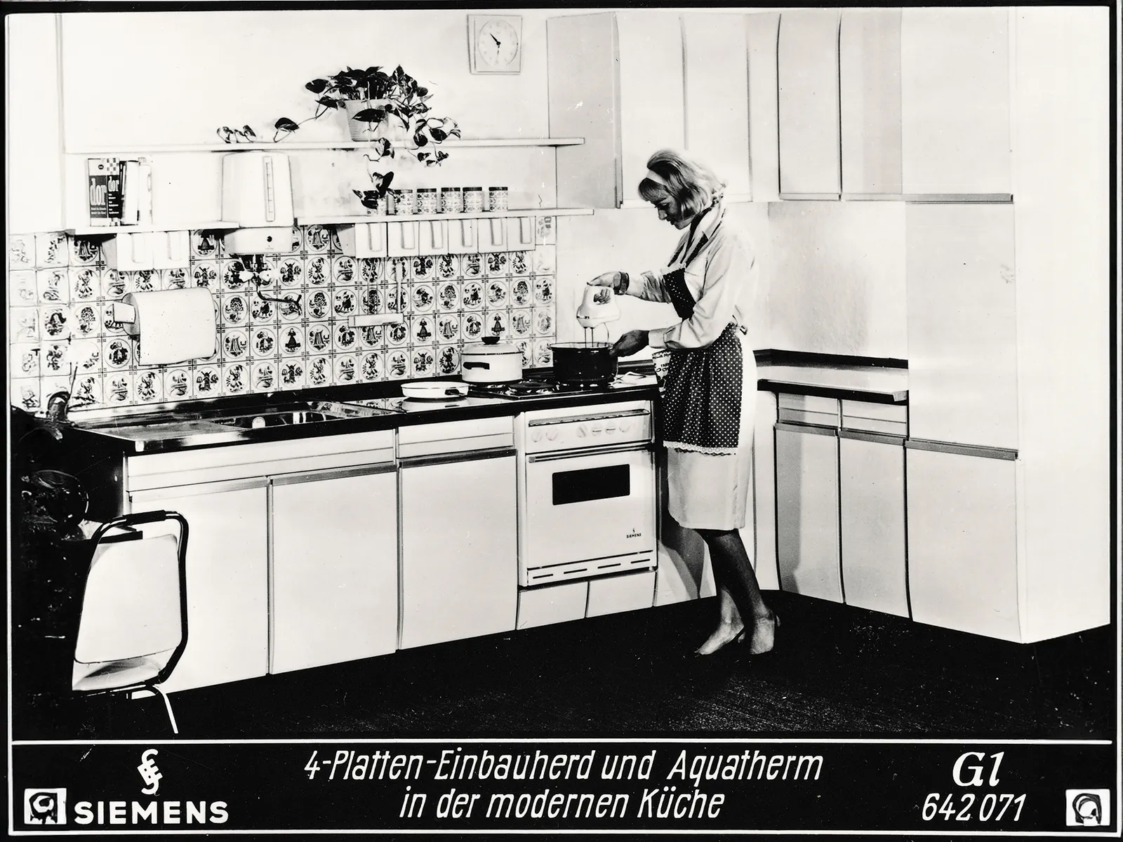 Il fornello universale da incasso Siemens del 1962 ha rivoluzionato le cucine, plasmando il design moderno e le esperienze culinarie.