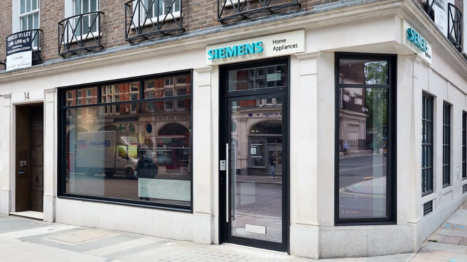 Siemens London Showroom outside front view
