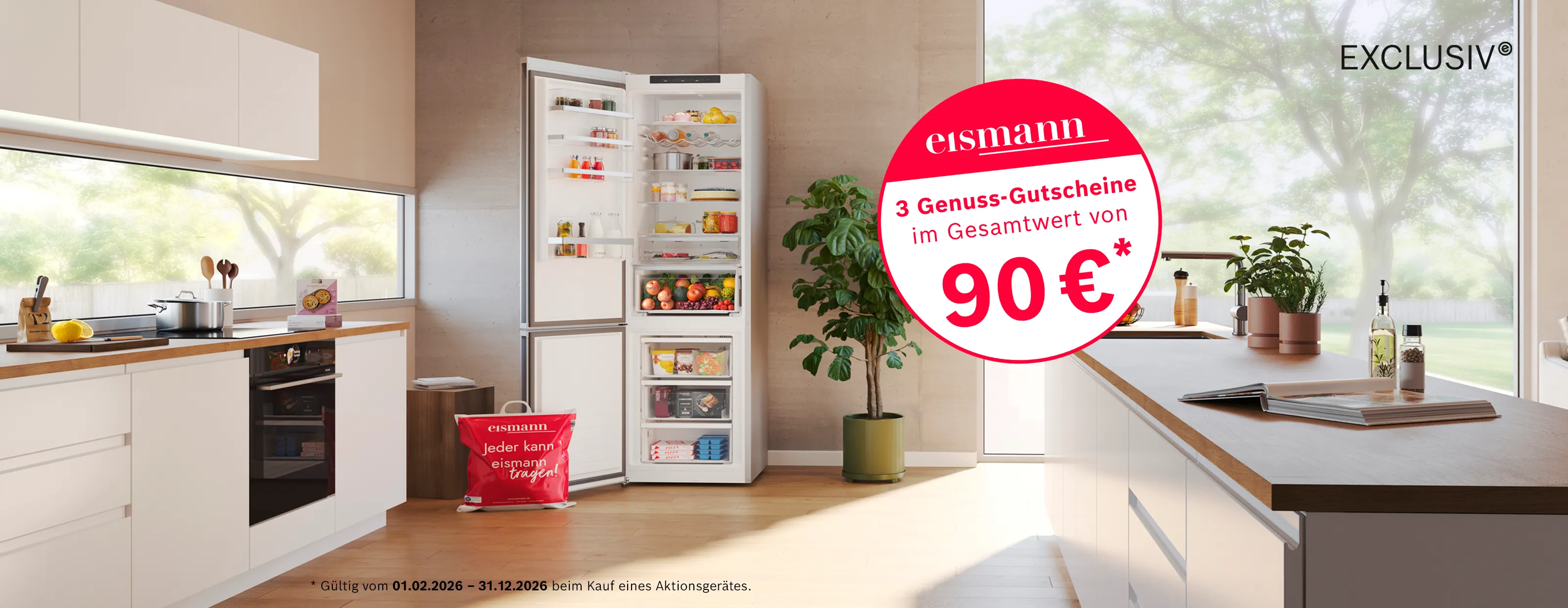 Moderne Bosch Küche mit offenem Kühl-Gefriergerät und exklusiver eismann Gutschein-Aktion im Wert von 90 Euro