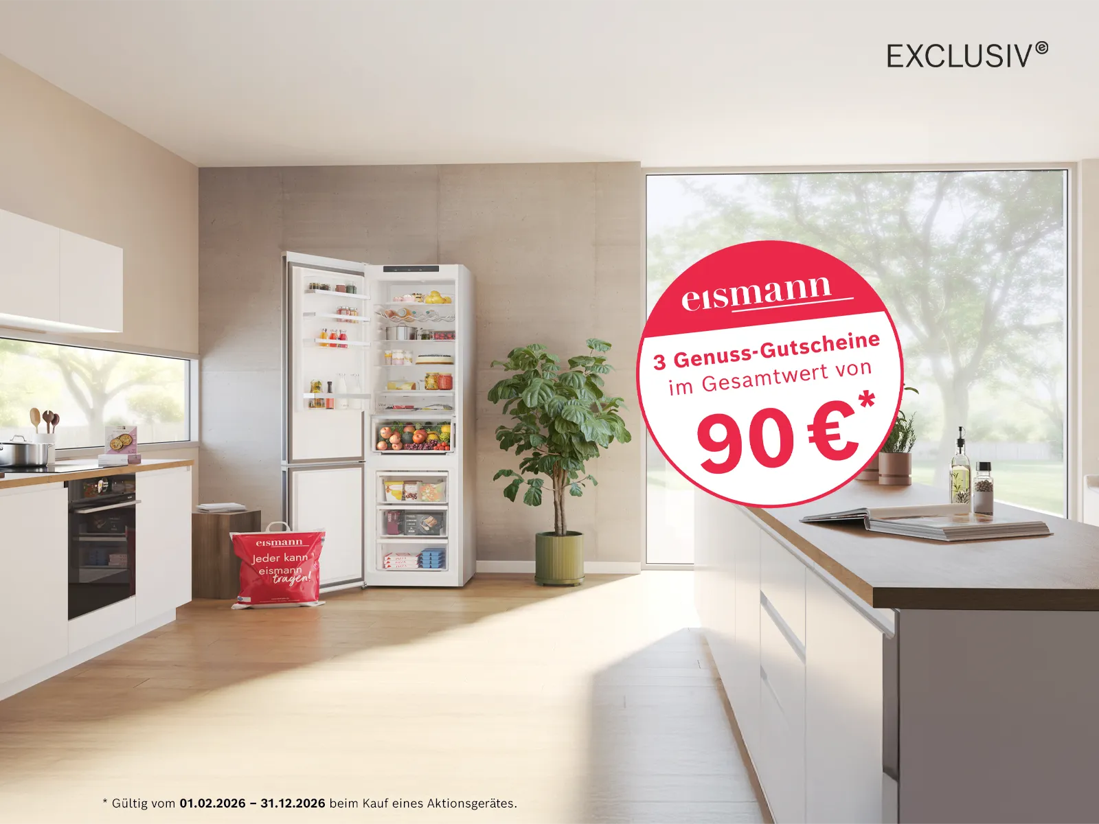 Moderne Küche mit offenem Bosch Kühlschrank und eismann-Aktion.