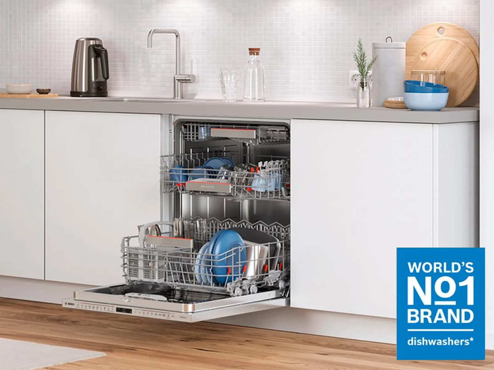 Bosch, die weltweite Nr. 1 Geschirrspüler-Marke, zeigt ein integriertes Modell in einer modernen Küche