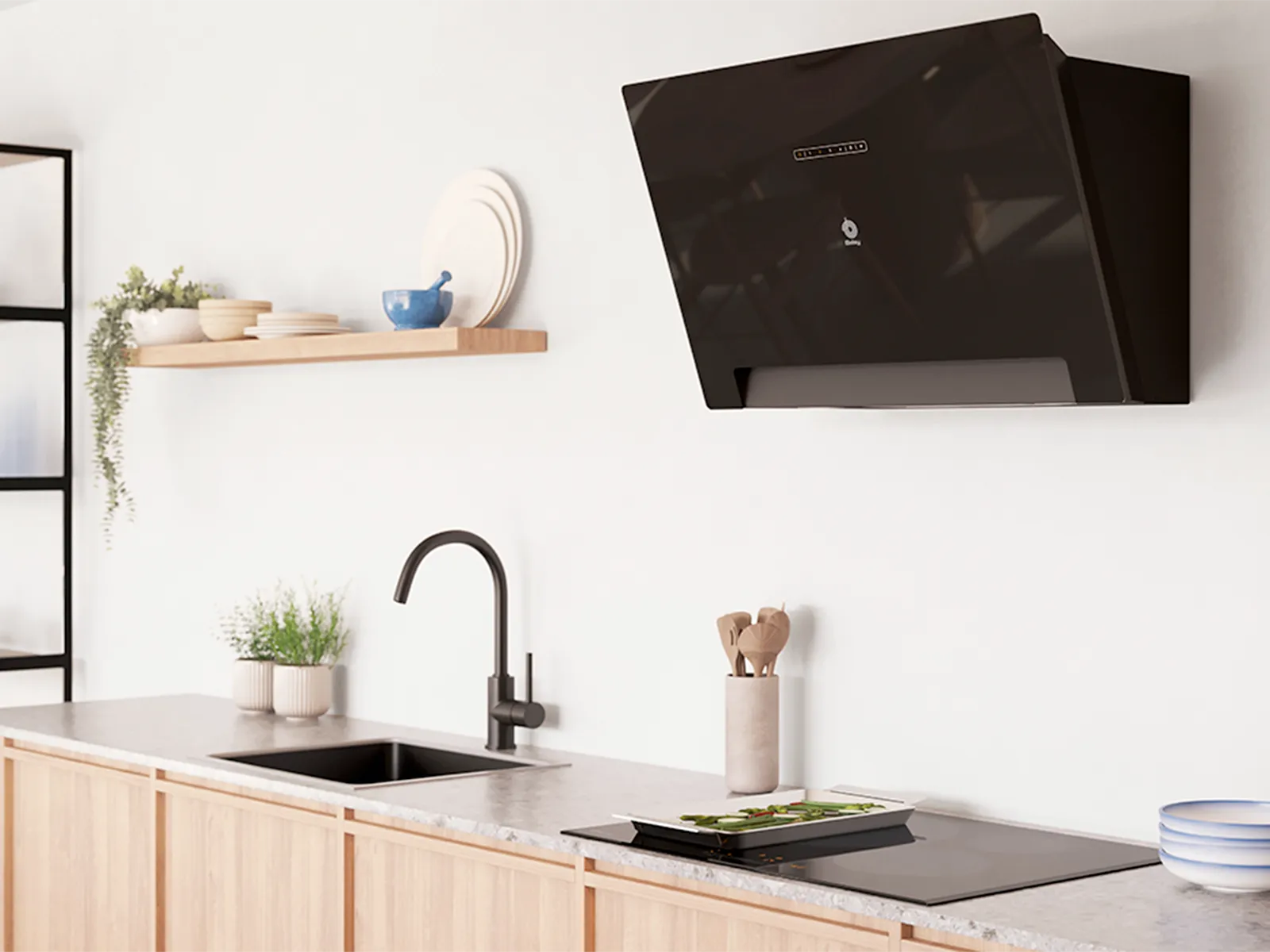 Campana extractora de cristal negro sobre placa en funcionamiento, en una cocina con muebles de madera