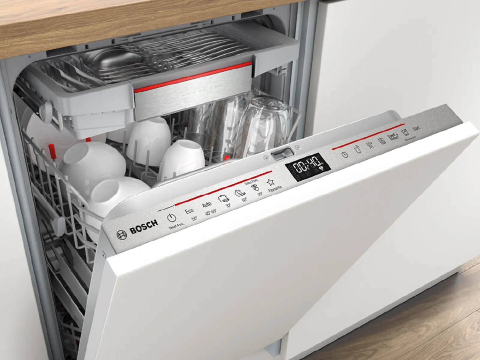 מדיח כלים מובנה אינטגרלי לגמרי פתוח בארון לבן.