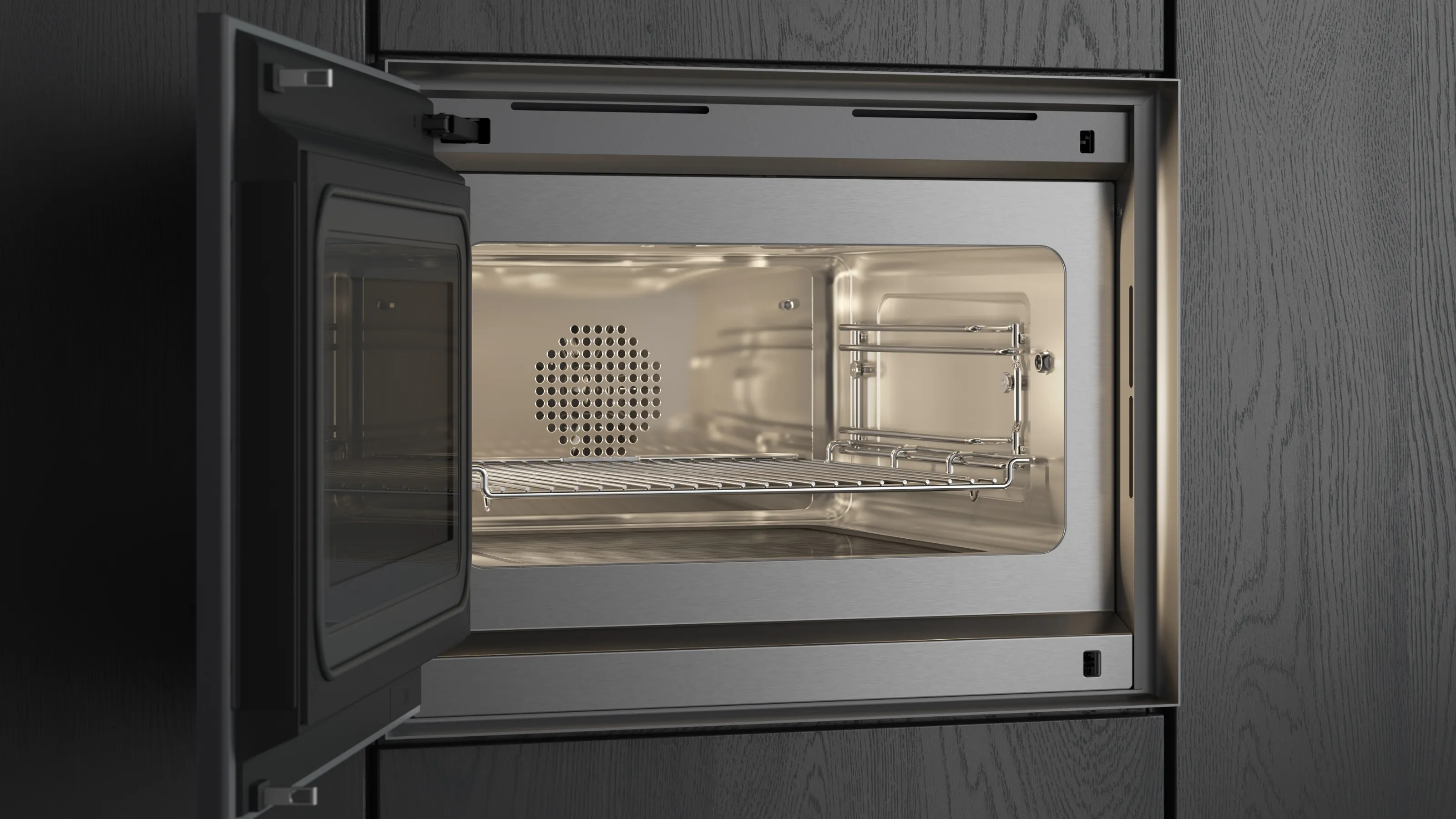 Close-up image of the Gaggenau Expressive series combi-microwave oven