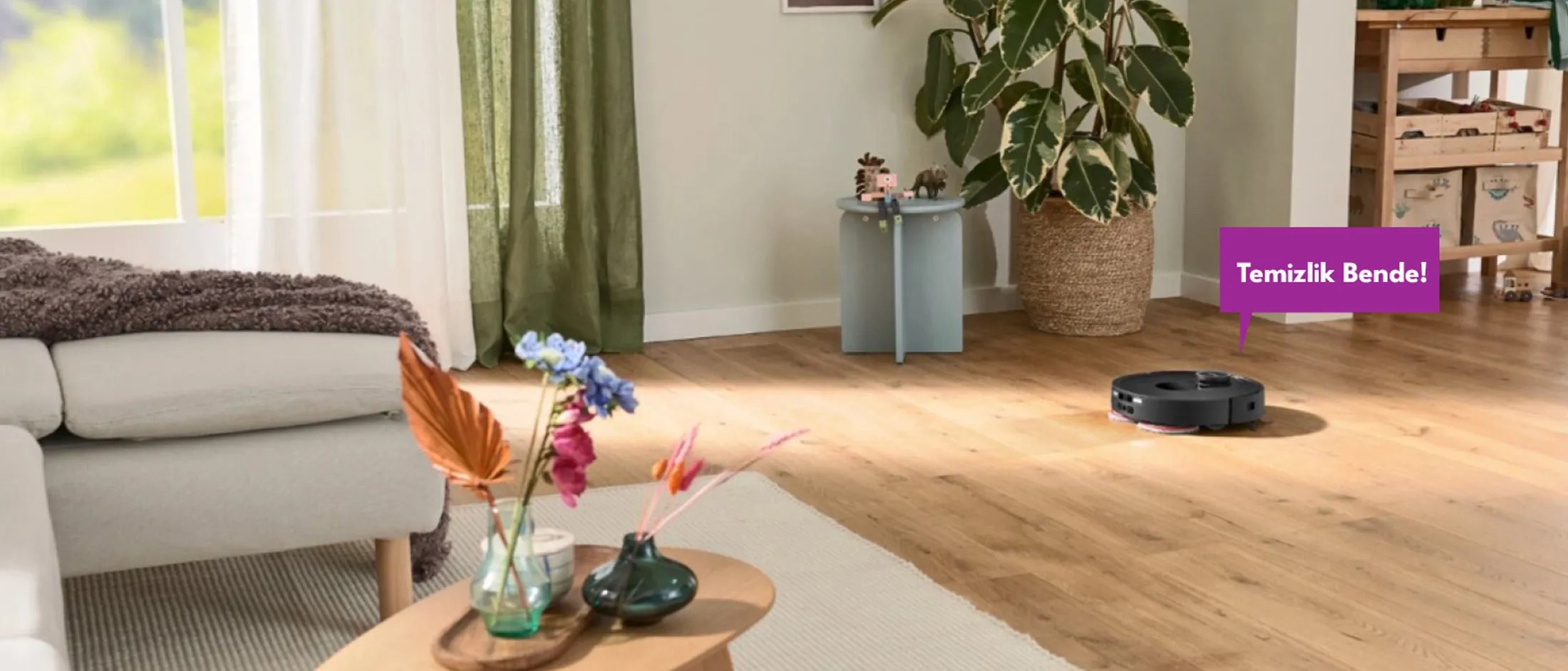 Spotless in a modern living room, speech bubble: "All set! Returning to my Dry-Wet Service Station.