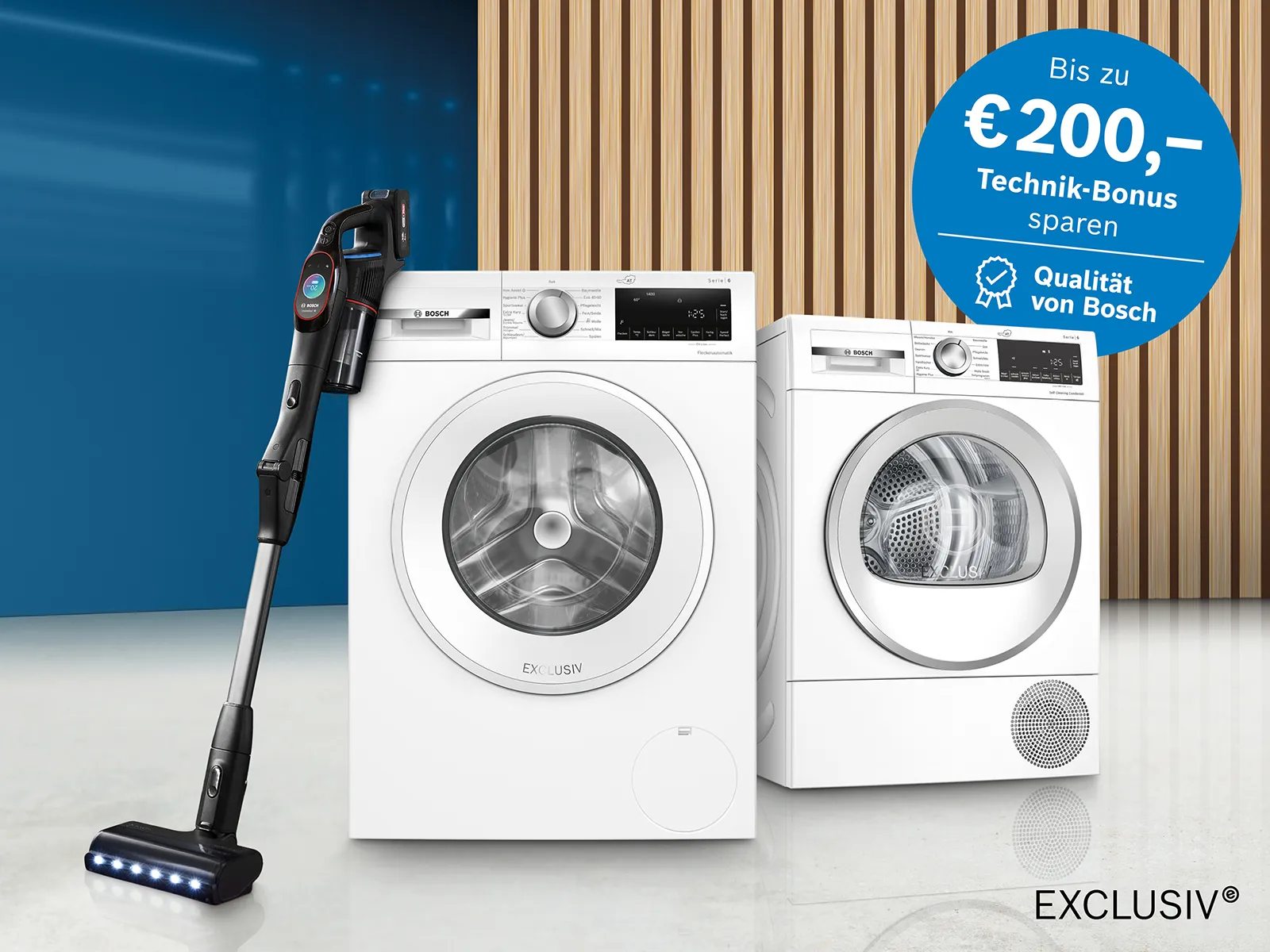 Weiße Waschmaschine und Trockner neben kabellosem Stielstaubsauger; blaues Badge 'Bis zu €200' oben rechts.