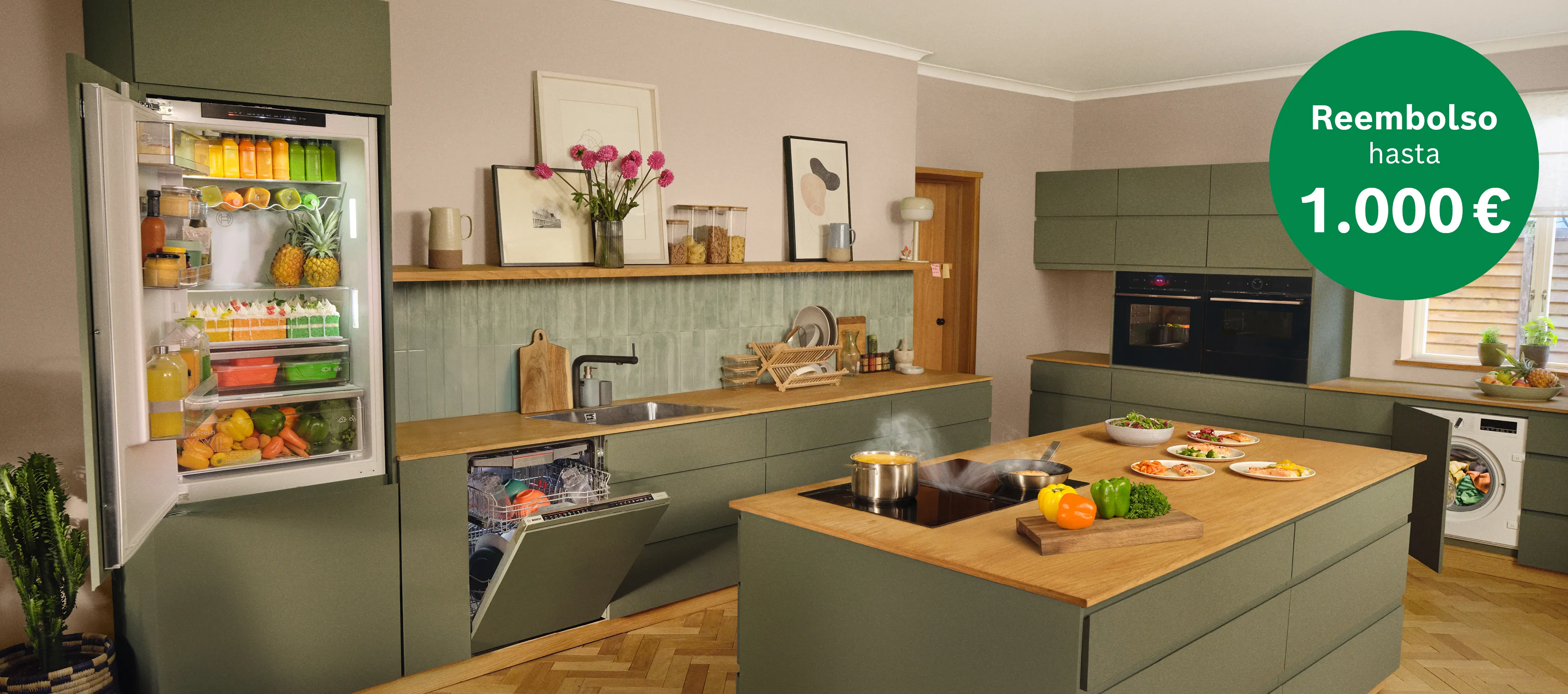 Imagen de cocina integrable Bosch con bolo verde que indica reembolso hasta 1000 euros.