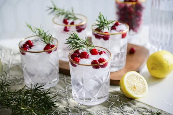 Mistletoe Kiss Cocktail