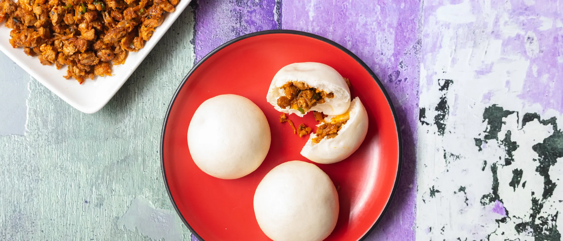 Boiled eggs, red dish, spicy minced meat, purple bottom, simple food presentation