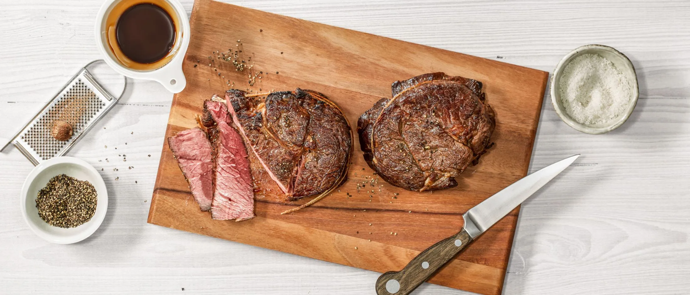 Un risultato perfetto per la ricetta dell'entrecôte preparata con i forni Bosch Serie 6 e 8.