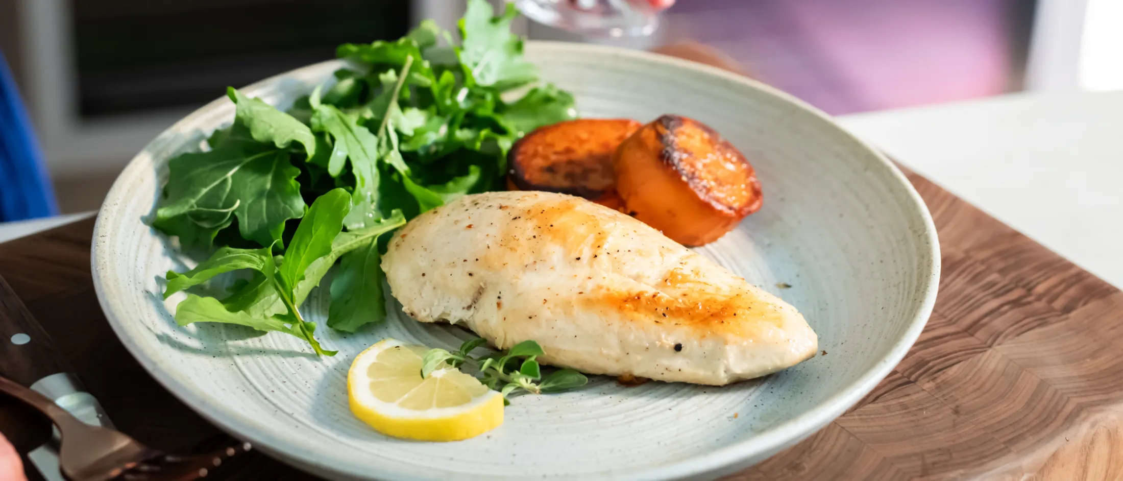 Lemon and Herb Chicken Breast made by air sous vide