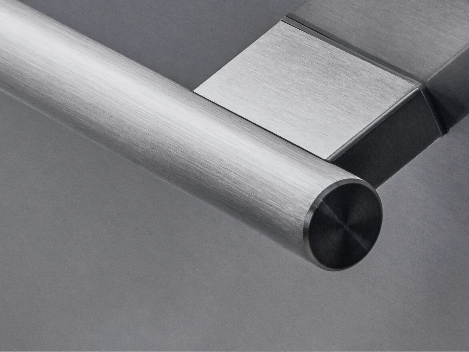 Masterpiece® Style Handles