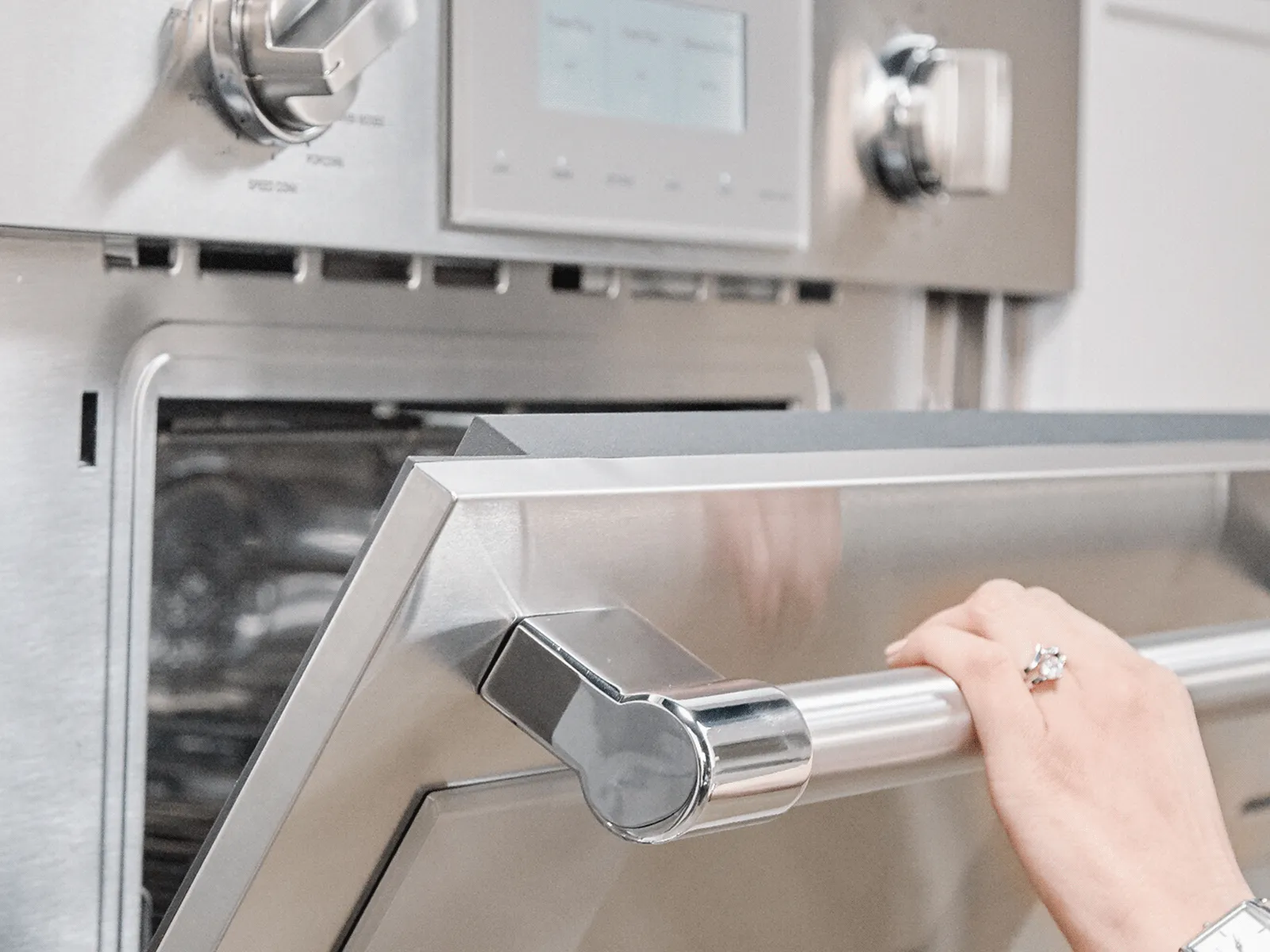 SoftClose® Door