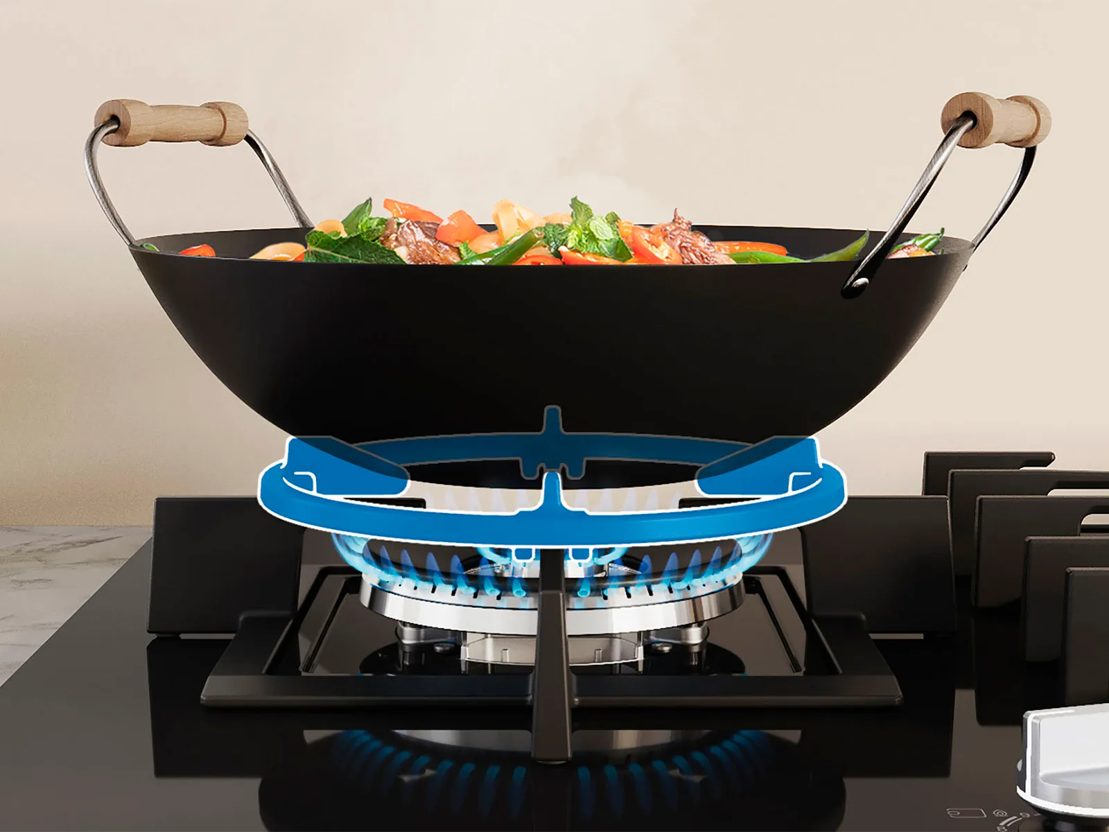 Ένα wok βρίσκεται πάνω στη βάση εστιών αερίου. Κάτω από το wok υπάρχει ένας δακτύλιος Wok που φωτίζεται με μπλε χρώμα.