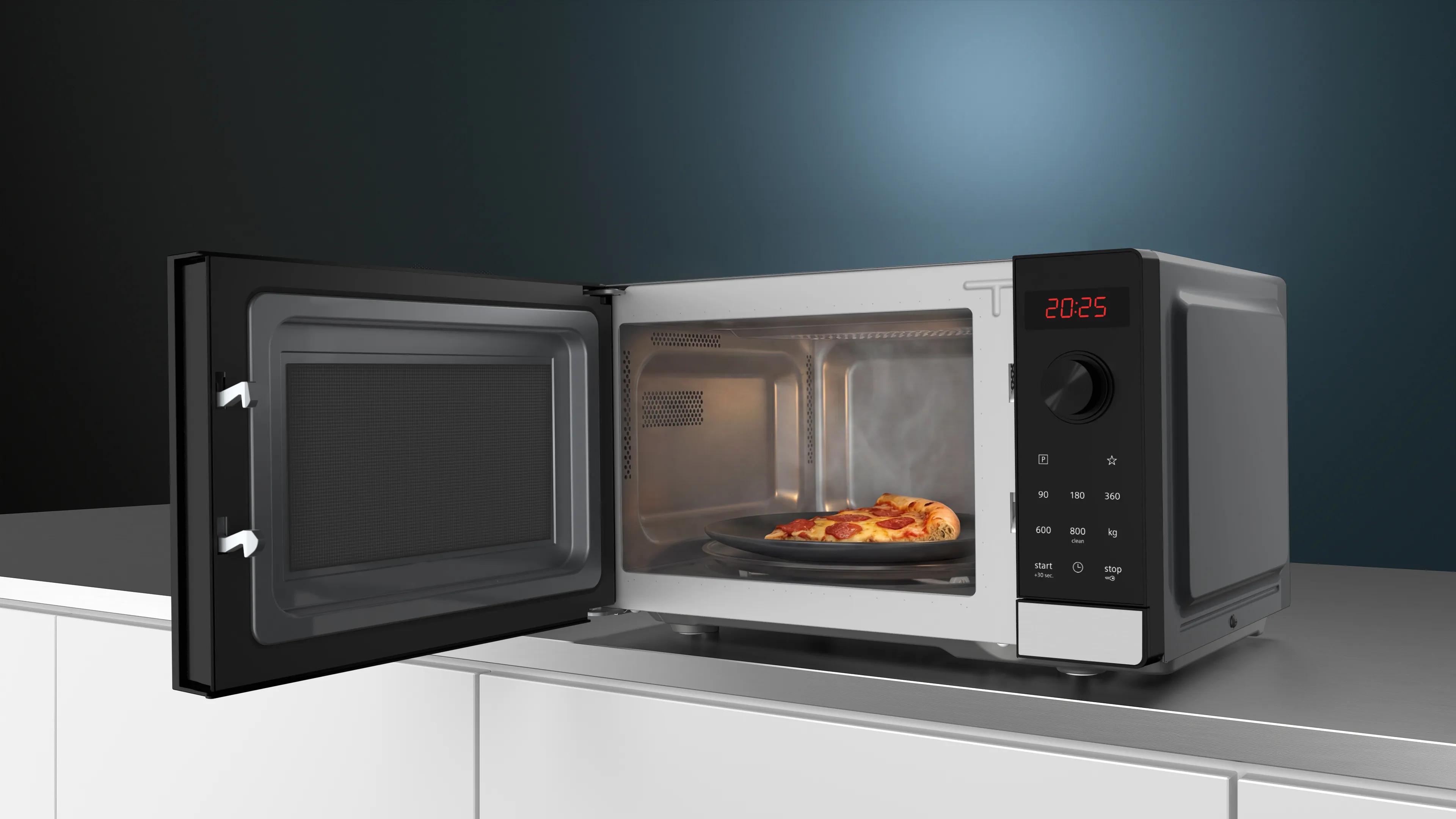 Sleek kara Siemens mikrodalga fırını koyu ahşap bir dolapta, zaman ve sıcaklık gösterir.