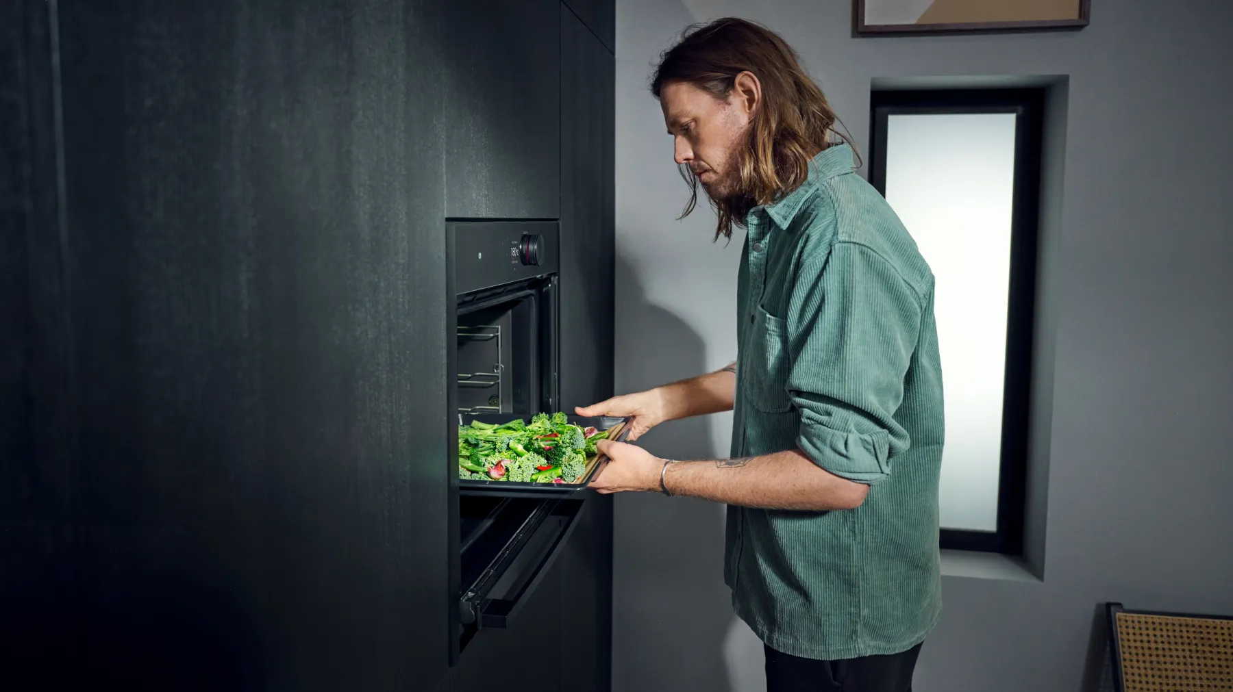 NEFF Backofen Slide & Hide® Schwarz