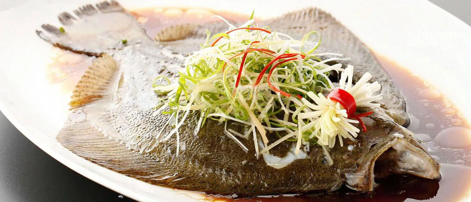 Cooking instruction of Cantonese Steamed Turbot