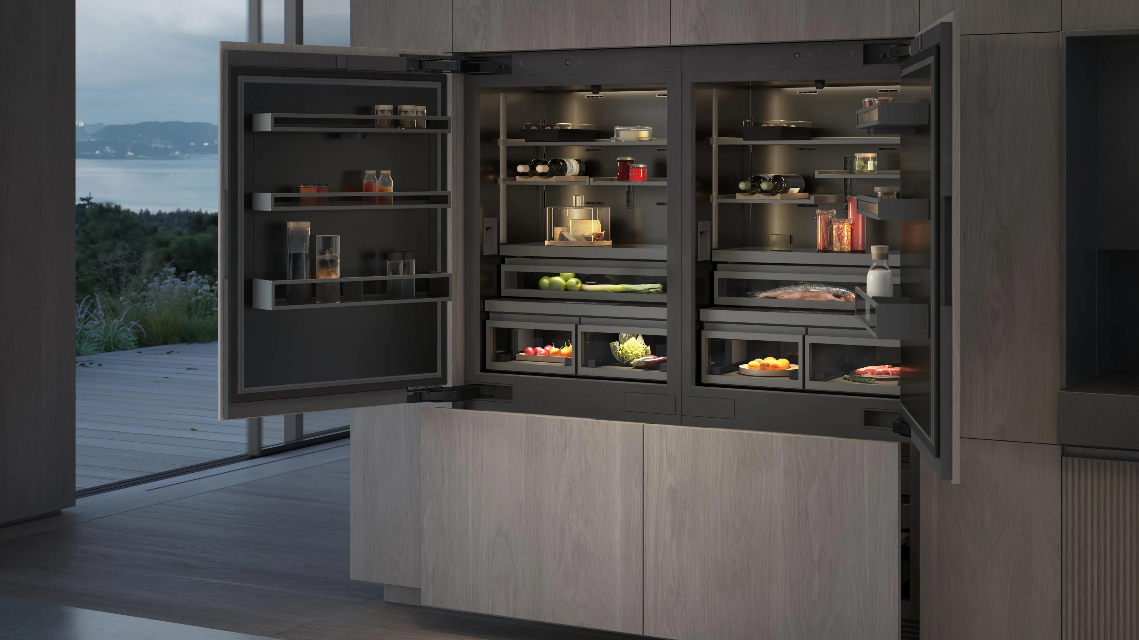 Luxury kitchen fitted with a Gaggenau Vario cooling Expressive series fridge-freezer combination