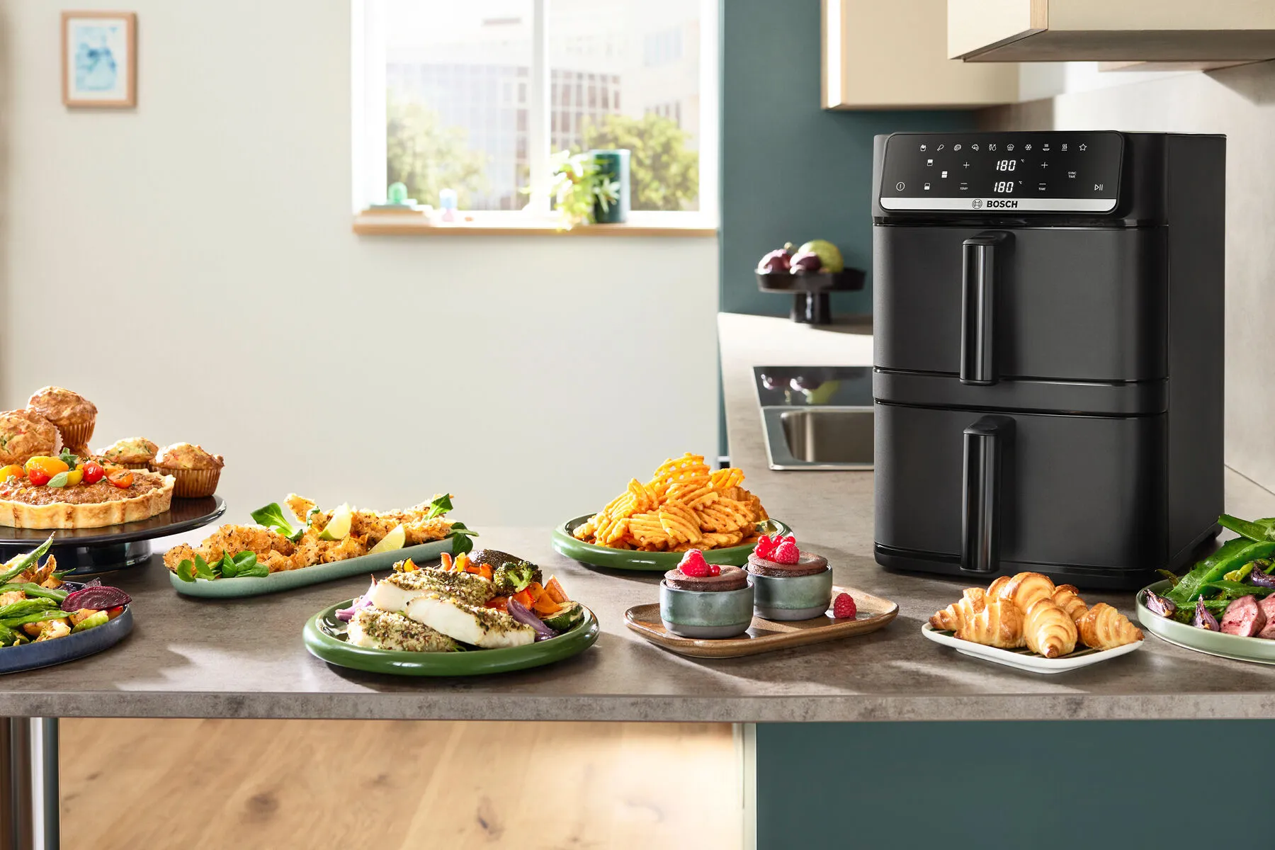 Novi Bosch Air Fryer z dvema vertikalnima predaloma.