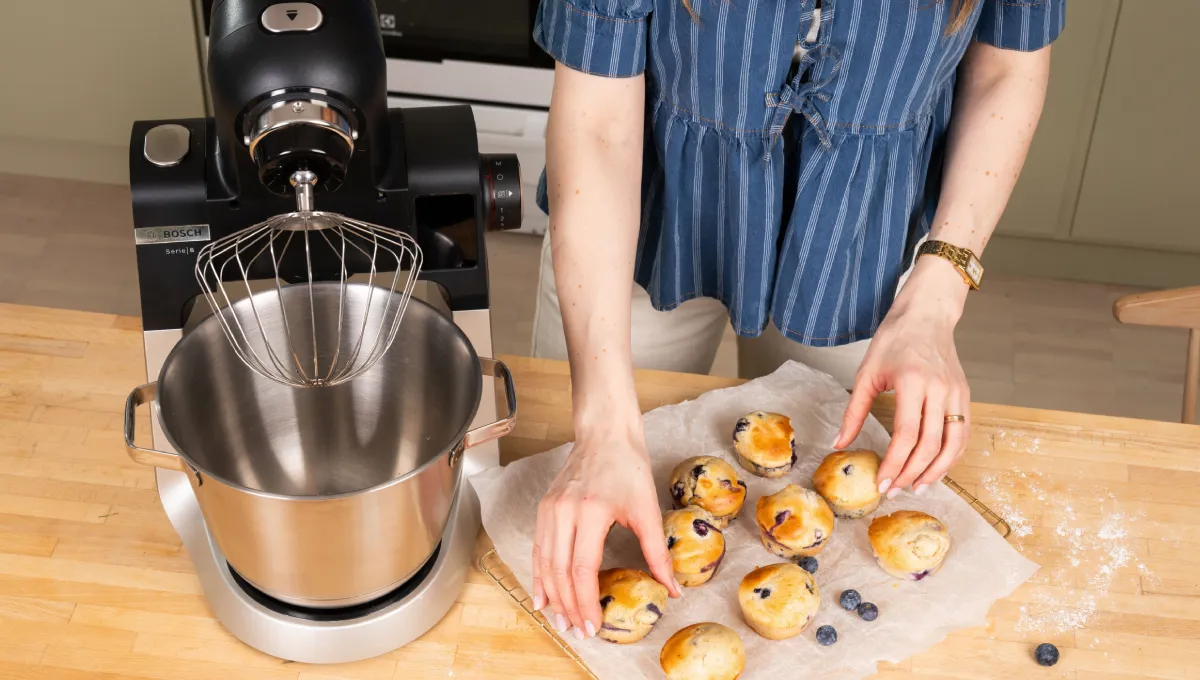 Blåbärsmuffins utan vitt socker. Enkla och goda som hela familjen gillar.