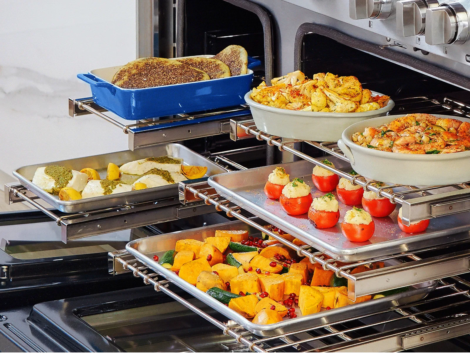 Food on range telescopic racks