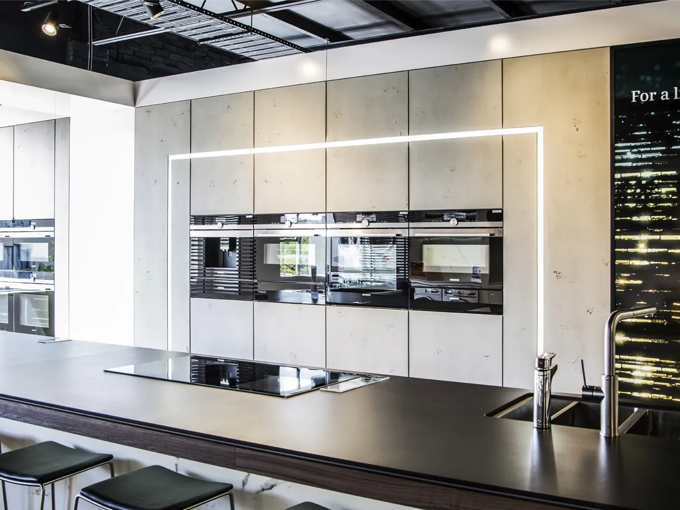 Kitchen with siemens appliances