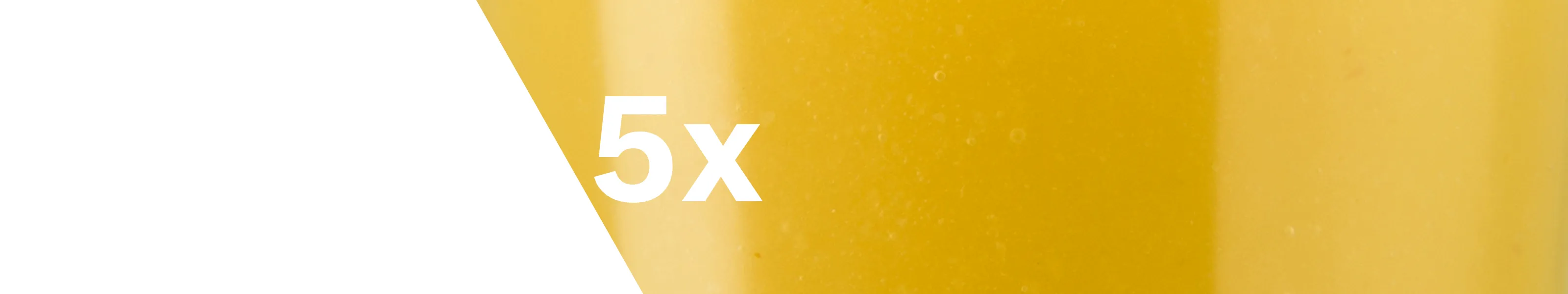 Obrázok zobrazuje text "5x" tučným, štylizovaným písmom proti jasne žltému pozadiu s jemným gradientovým efektom.