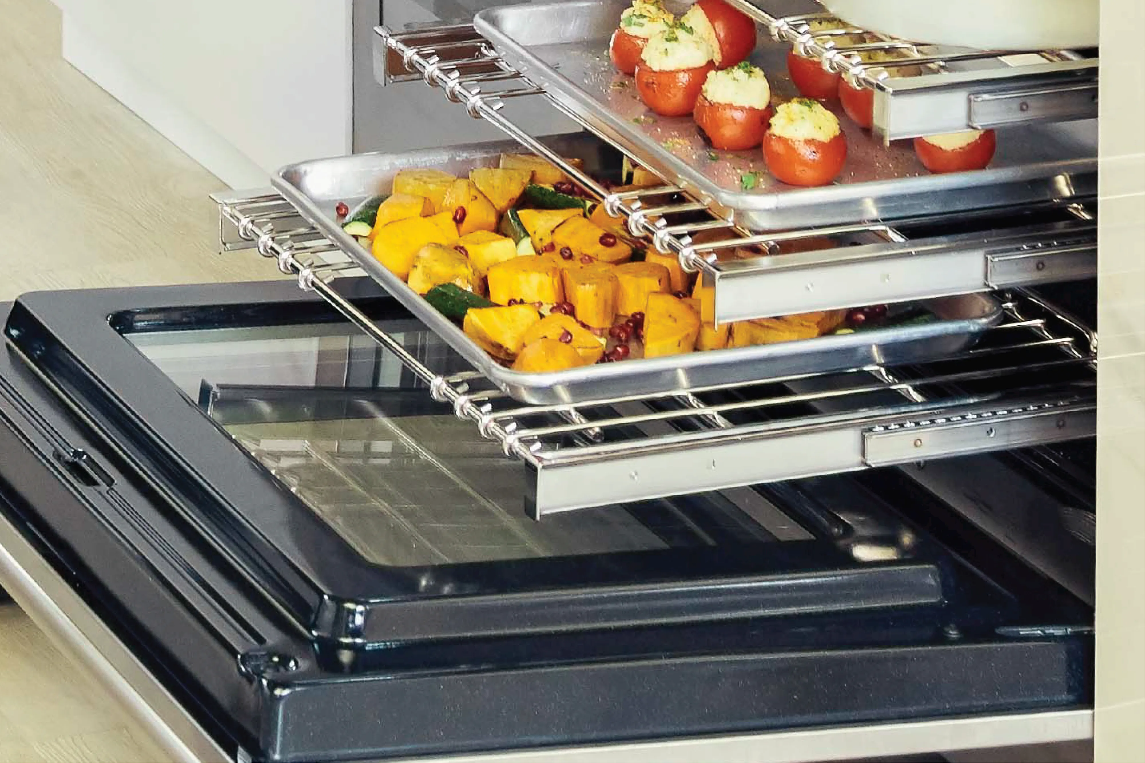 Tjermador telescopic racks with food