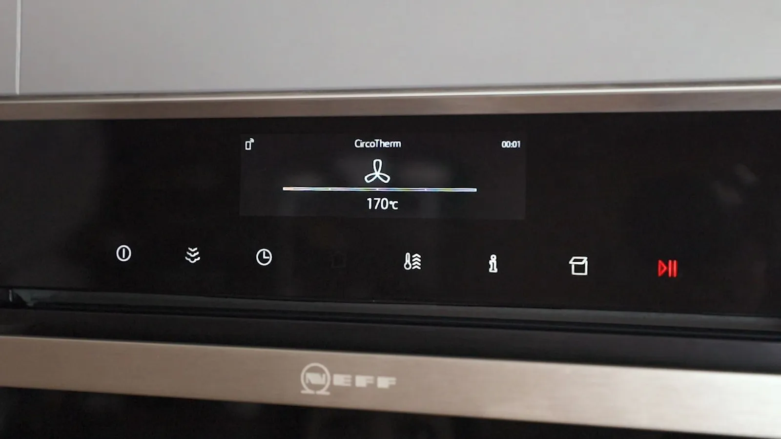 A close-up of a Neff oven's digital display showing "CircoTherm" function with a fan icon and a temperature of 170°C.