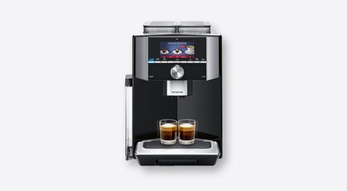 Fully automatic coffee machine with Home Connect function