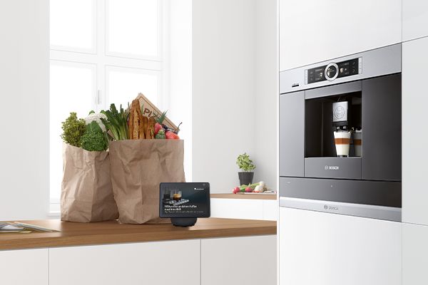Amazon Echo Show in Siemens kitchen in front of connected oven